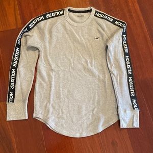 Men’s XS Hollister thermal shirt
